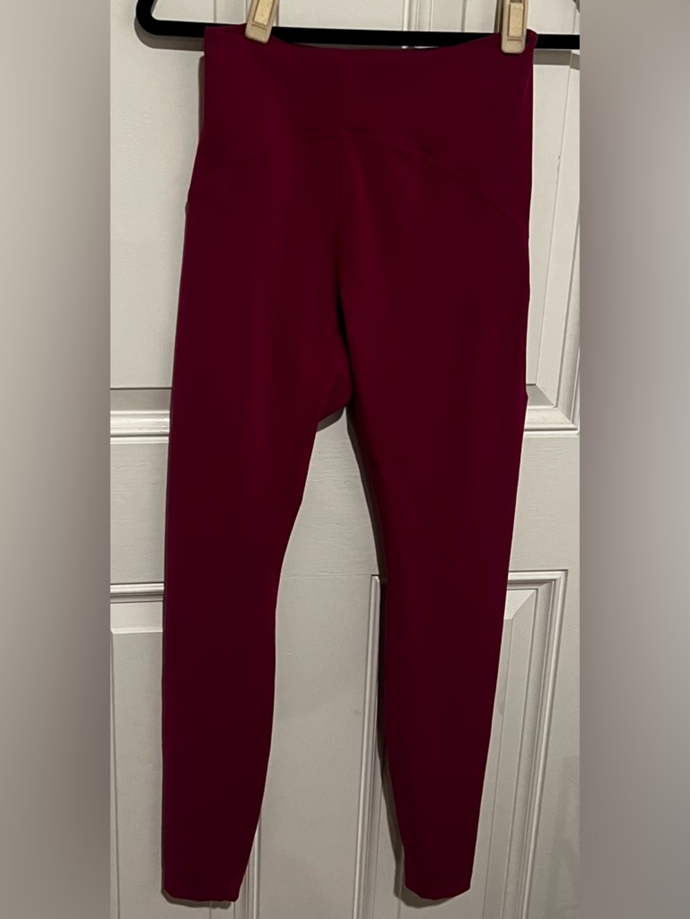 Lululemon Size 6 Instill HR Tight 25” Magenta Purple Pink Smooth Cover Yoga Pant - Picture 2 of 12